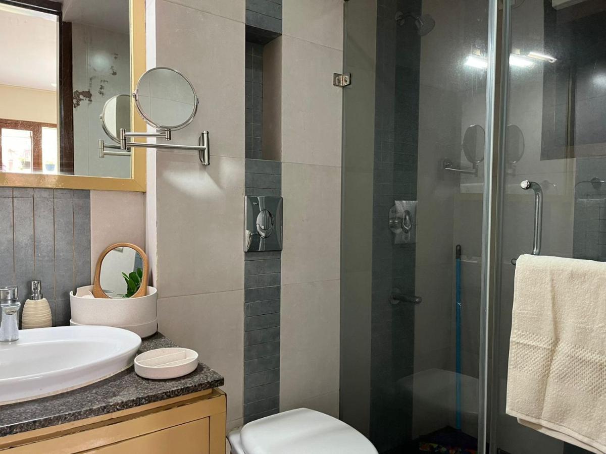 Luho Grande Bed & Breakfast Bangalore Eksteriør bilde