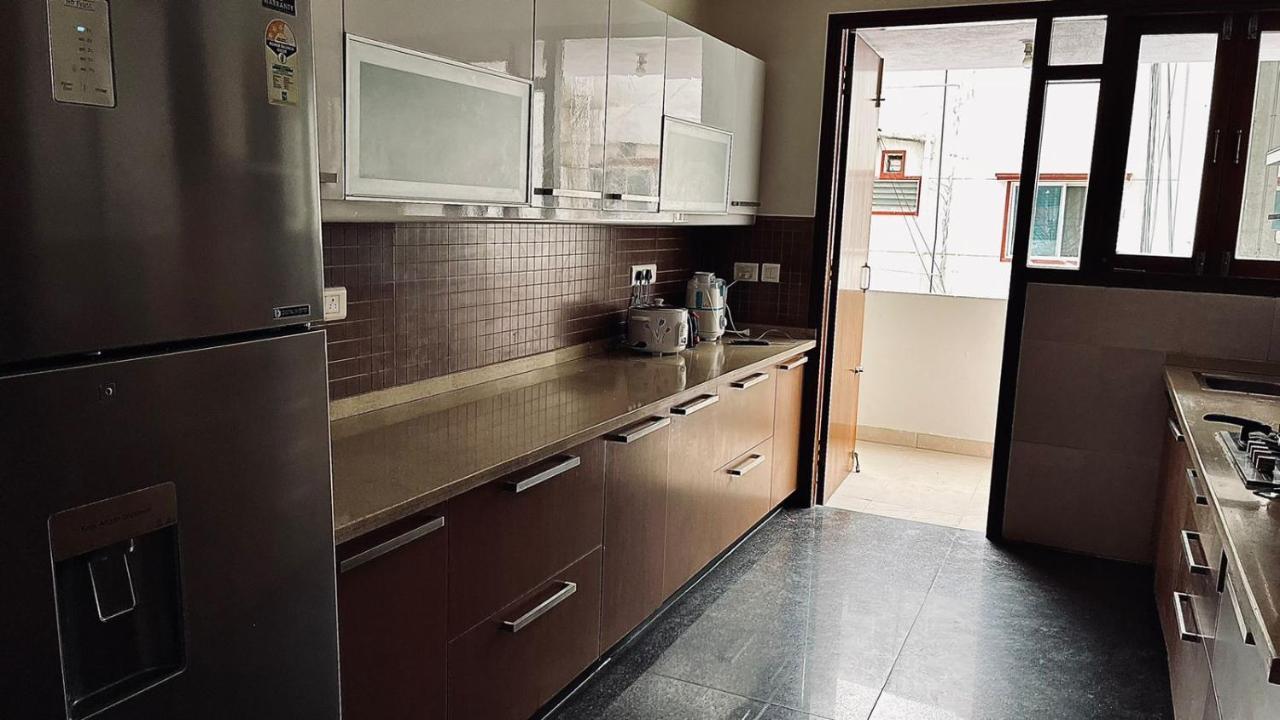 Luho Grande Bed & Breakfast Bangalore Eksteriør bilde