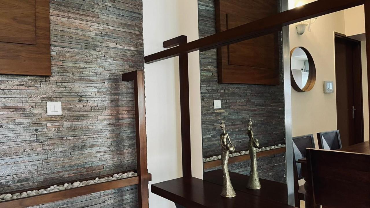 Luho Grande Bed & Breakfast Bangalore Eksteriør bilde